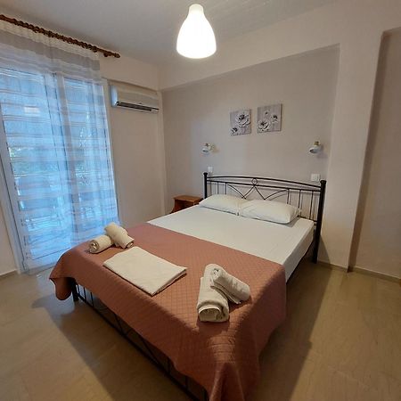 Vessarios Apartment Nikiana Bagian luar foto