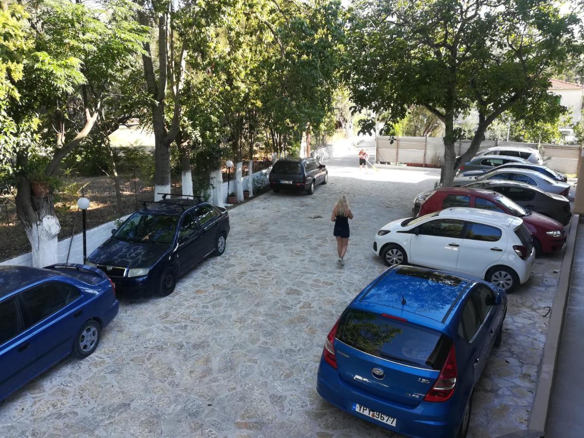 Vessarios Apartment Nikiana Bagian luar foto