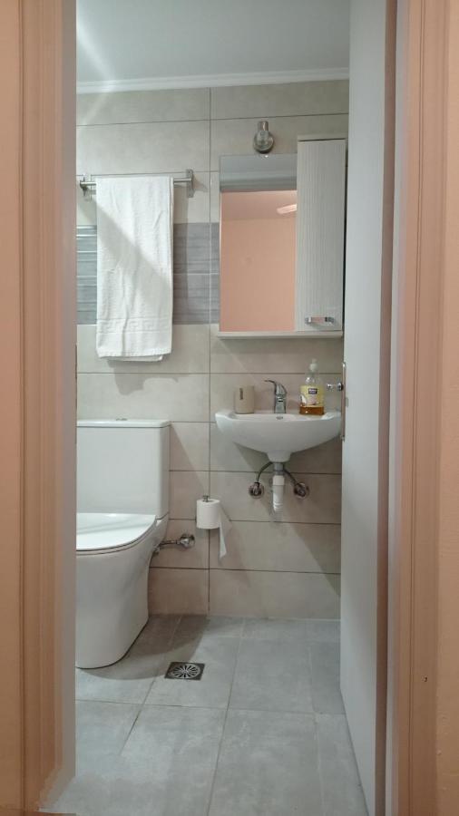 Vessarios Apartment Nikiana Bagian luar foto