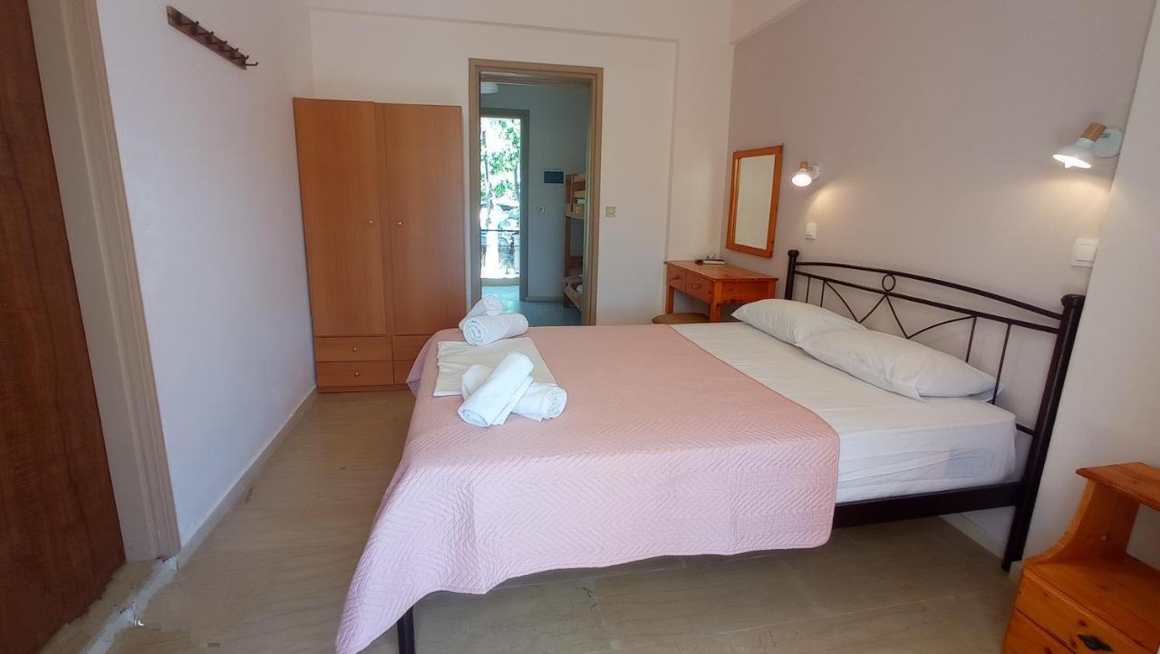 Vessarios Apartment Nikiana Bagian luar foto
